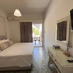شقة Nikos *