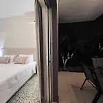 Nikos Apts &