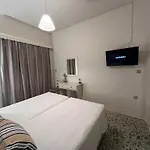 Nikos Apts & *