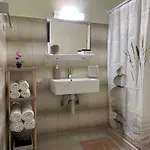 Nikos Apts &