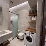 Nikos Apts & Apartament *