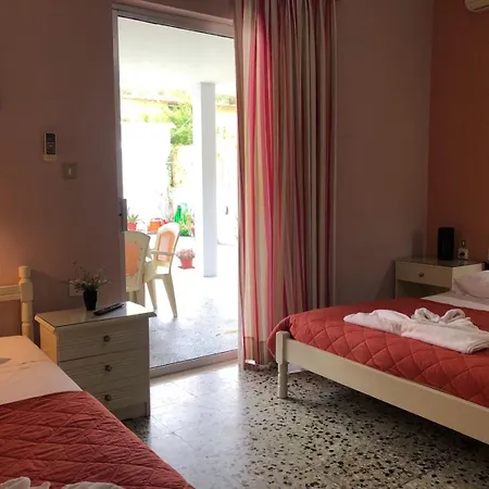 Apartment Nikos Keri