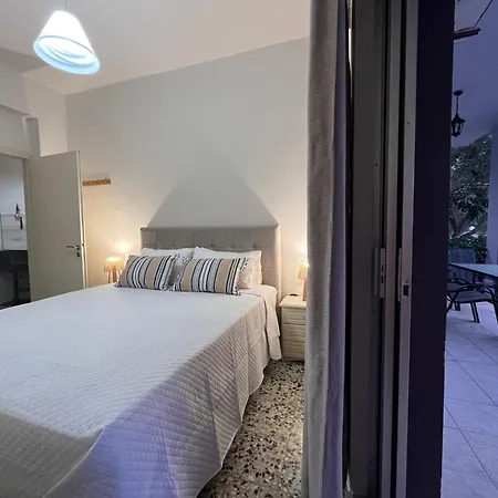 شقة Nikos Apts & *
