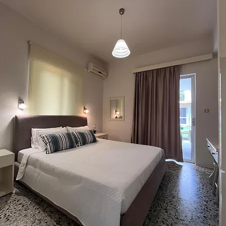 Nikos Apts &