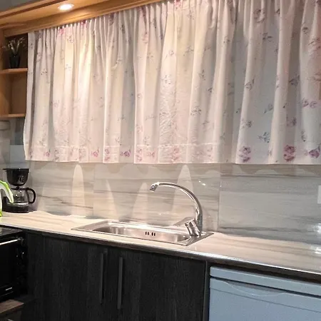 Appartamento Nikos Apts & *