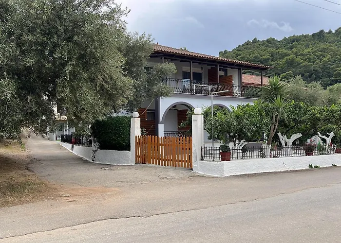 Nikos