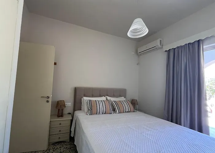 Nikos Apartament *