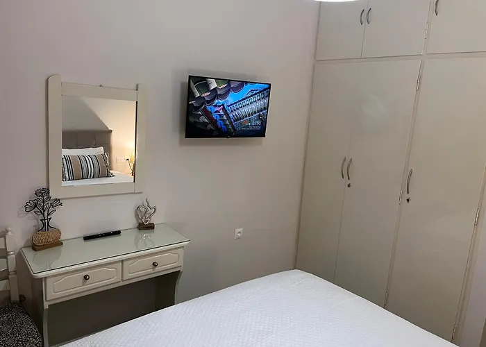 Nikos Apartament Keri