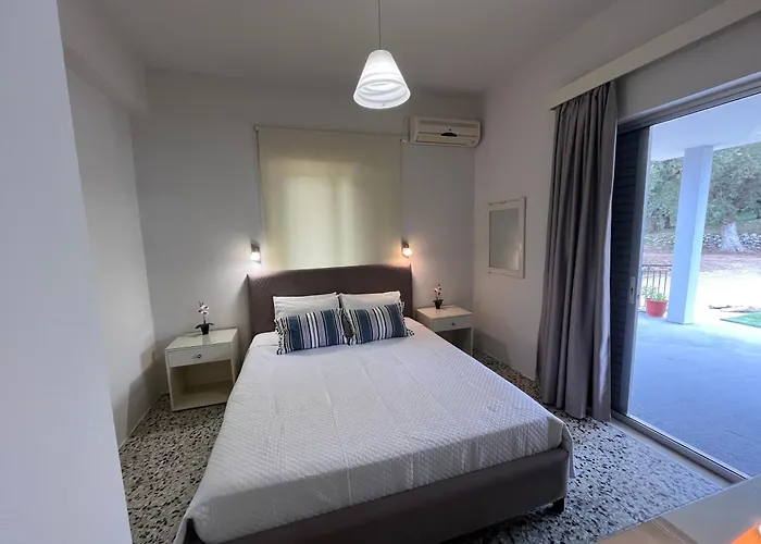 Apartament Nikos Keri